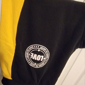 New LOVE JOGGER PANTS